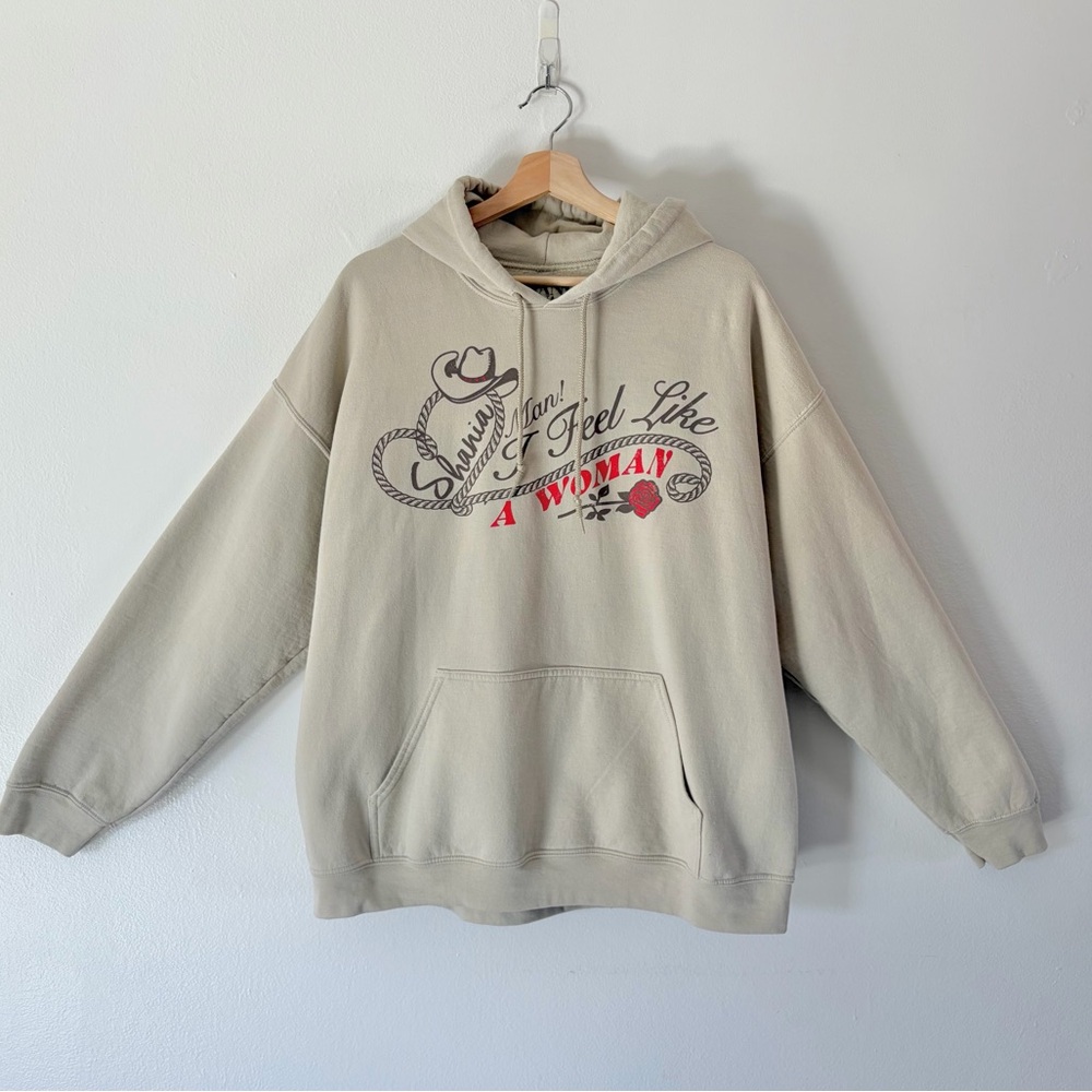 Shania Twain Man! I Feel Like A Woman Beige Hoodie Sweatshirt Size XL
